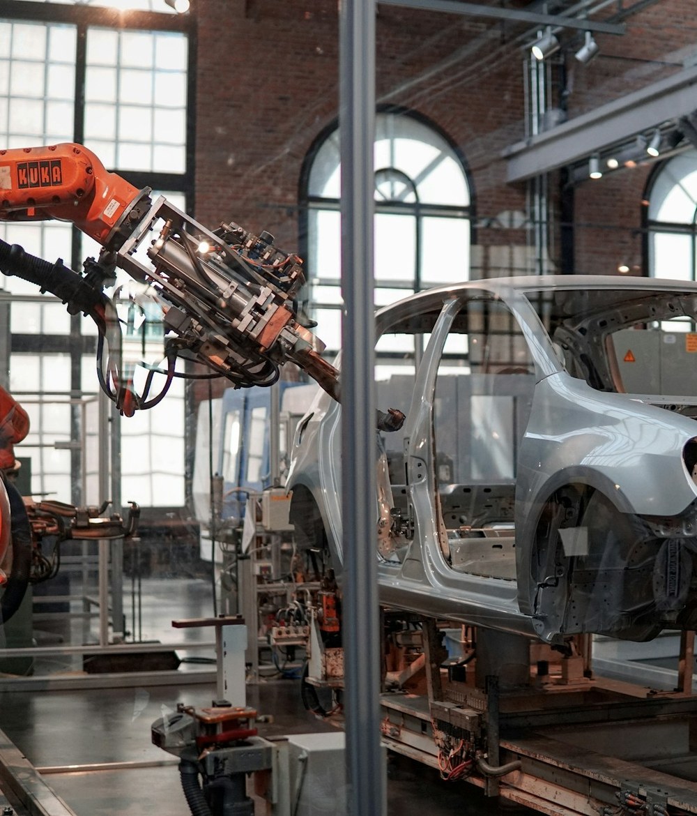 Cellule robotique sur ligne d'assemblage automobile